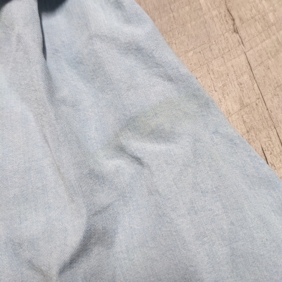 Sanctuary Off the Shoulder Chambray Top - Picture 4 of 8